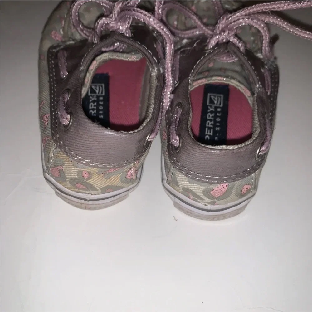 Sperry Top Sider Silver Pink Animal Cheetah Leopard Print Size 2